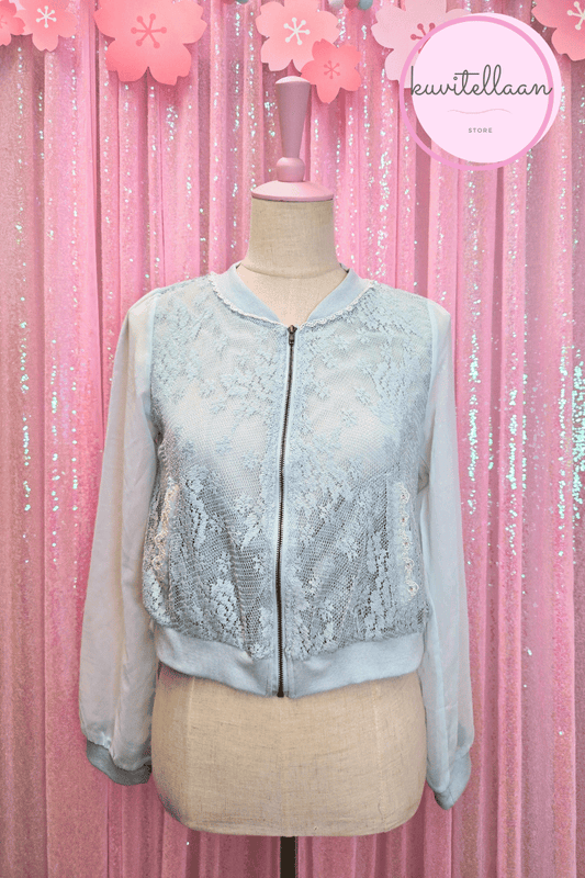 Axes Femme mint green lace jacket (second hand)